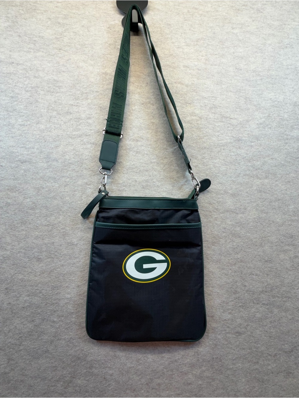 Little Earth B. for Betsy Green Bay Packers Crossbody Bag NFL Adjustable Strap